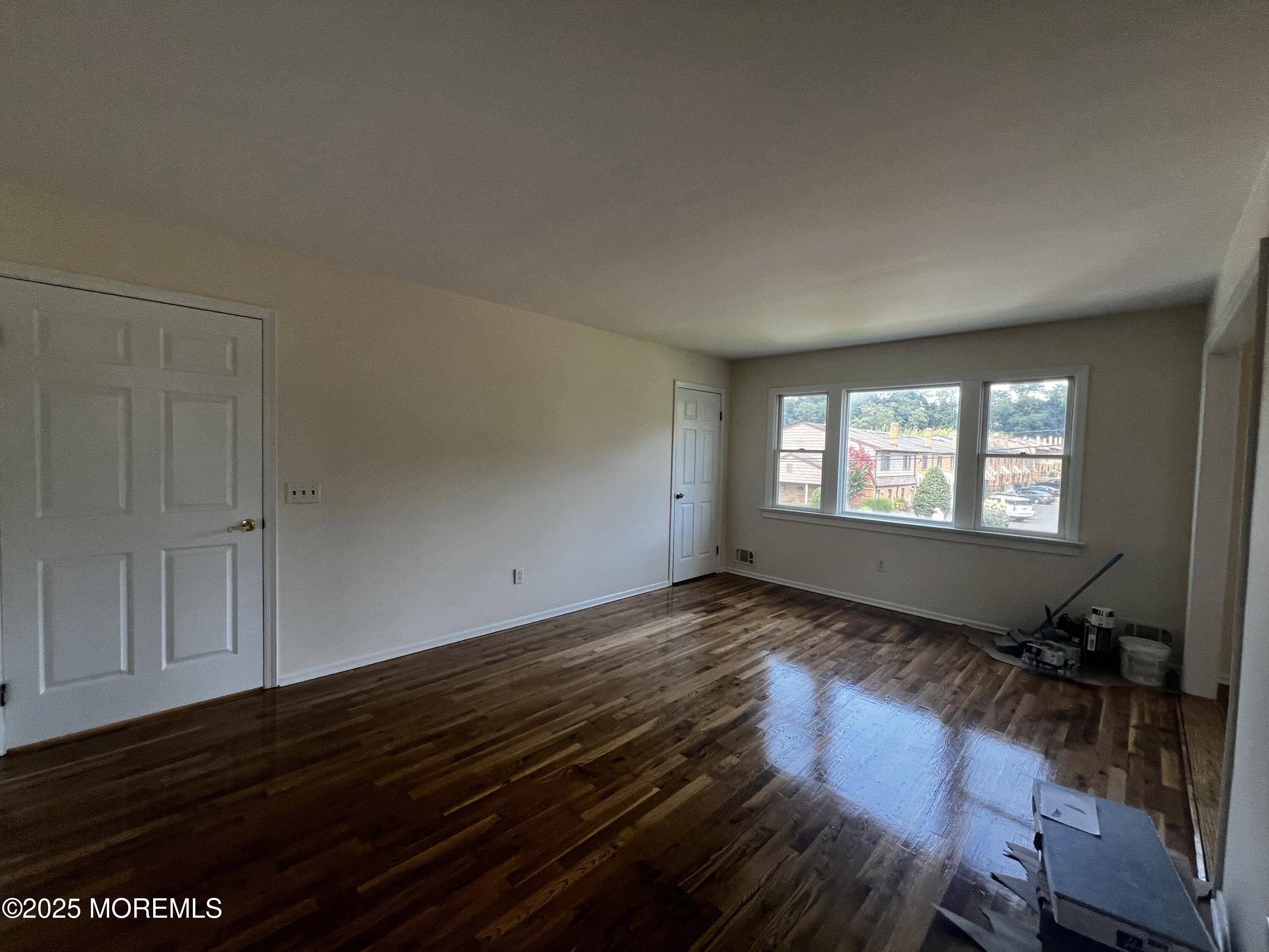 316 Spring Street, Unit UPPR Red Bank, NJ 07701 - Photo 5 of 12 IMG_0068