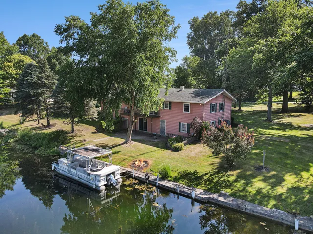 $900,000 | 57436 Gearharts Landing Road, Three Rivers, MI 49093