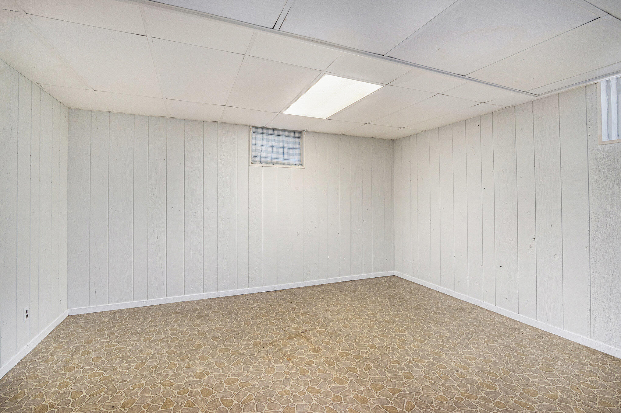 57436 Gearharts Landing Road Three Rivers, MI 49093 - Photo 17 of 44 014_file_921