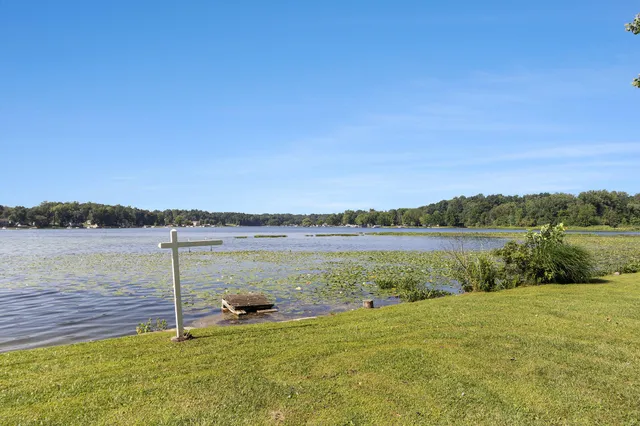 $900,000 | 57436 Gearharts Landing Road, Three Rivers, MI 49093