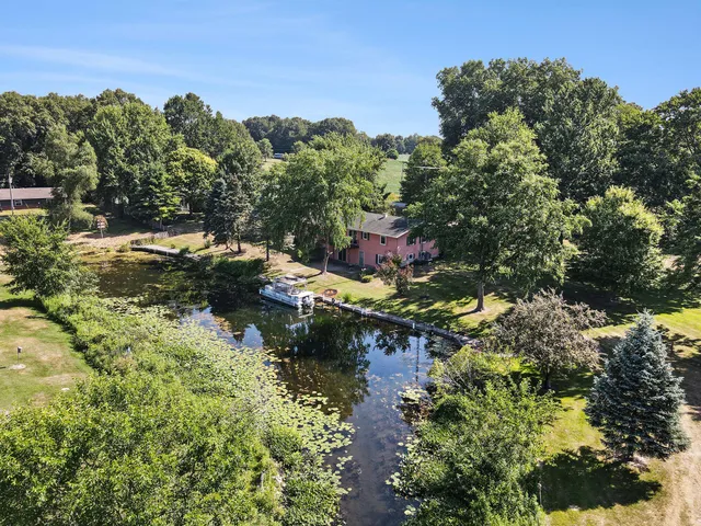 $900,000 | 57436 Gearharts Landing Road, Three Rivers, MI 49093