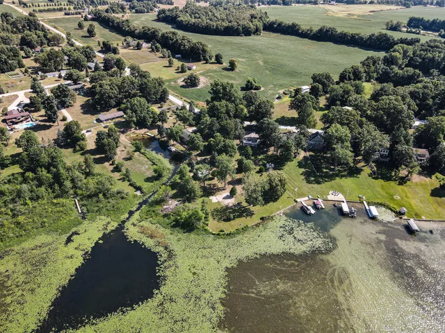 $900,000 | 57436 Gearharts Landing Road, Three Rivers, MI 49093