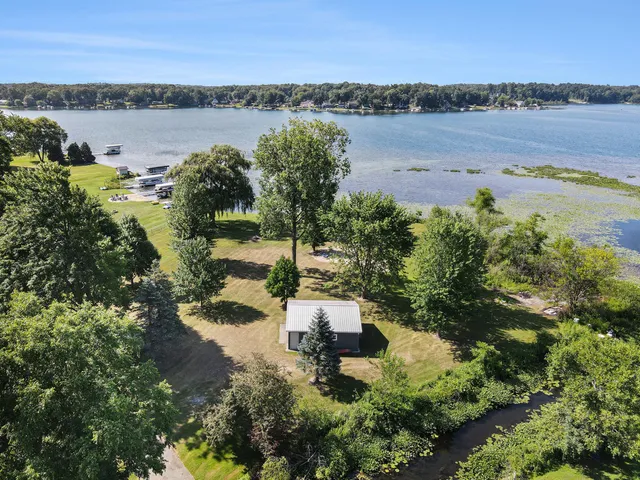 $900,000 | 57436 Gearharts Landing Road, Three Rivers, MI 49093