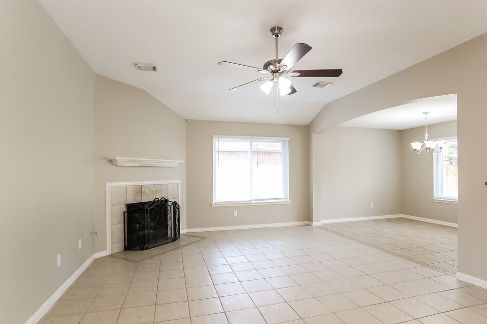 19114 Timber Way Drive Humble, TX 77346 - Photo 3 of 16