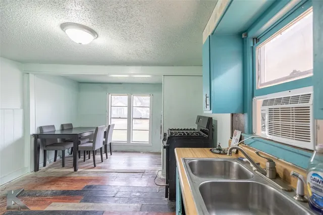 $2,000 | 818 Ballinger Street, Abilene, TX 79605