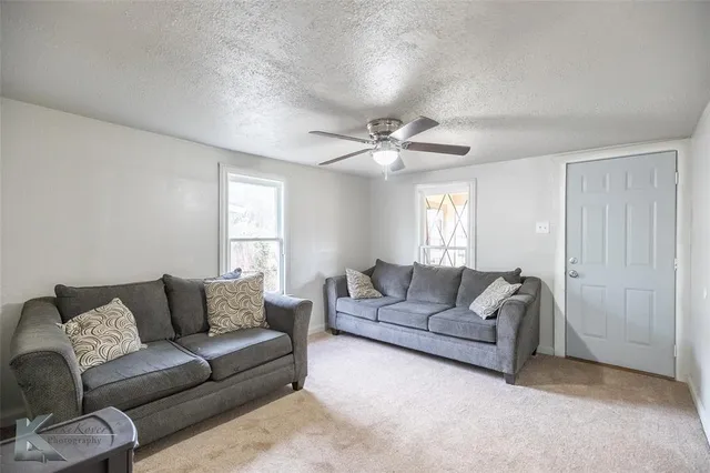 $2,000 | 818 Ballinger Street, Abilene, TX 79605