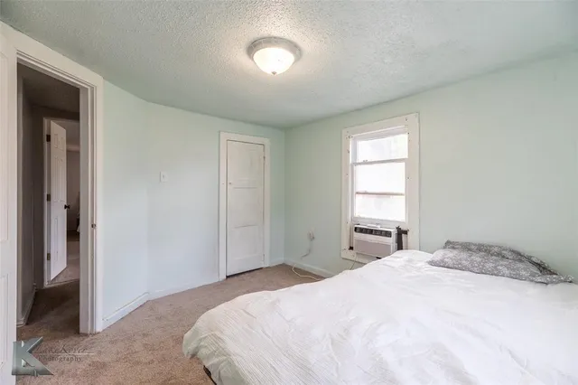 $2,000 | 818 Ballinger Street, Abilene, TX 79605