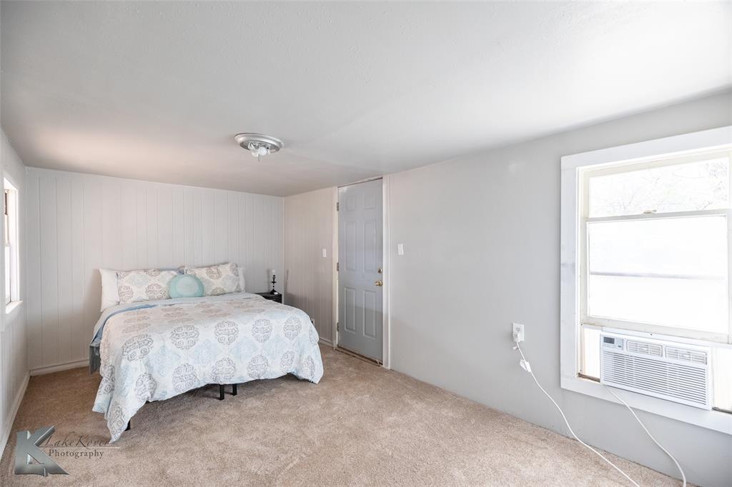 818 Ballinger Street Abilene, TX 79605 - Photo 7 of 22