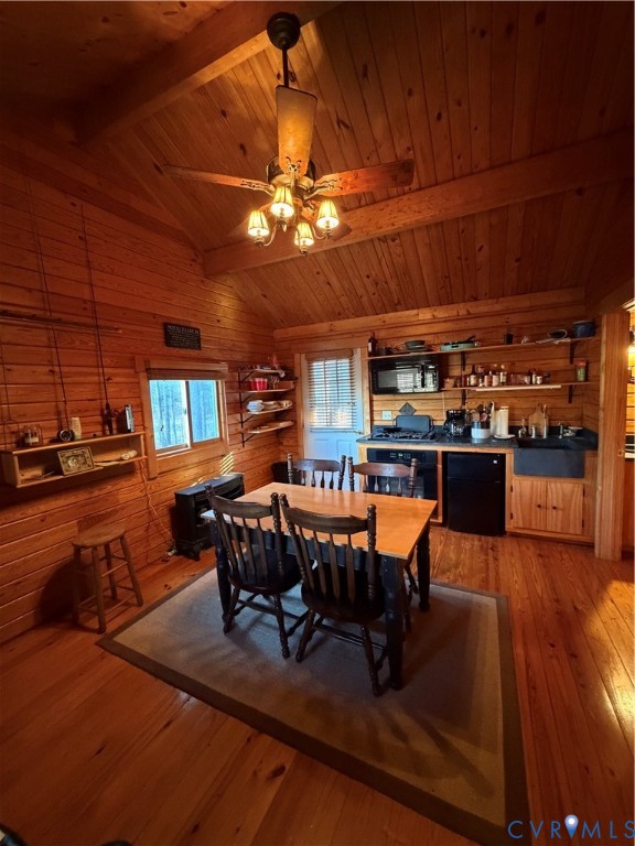 1692 Edmunds Road Gretna, VA 24557 - Photo 11 of 18 Gallery Image 11