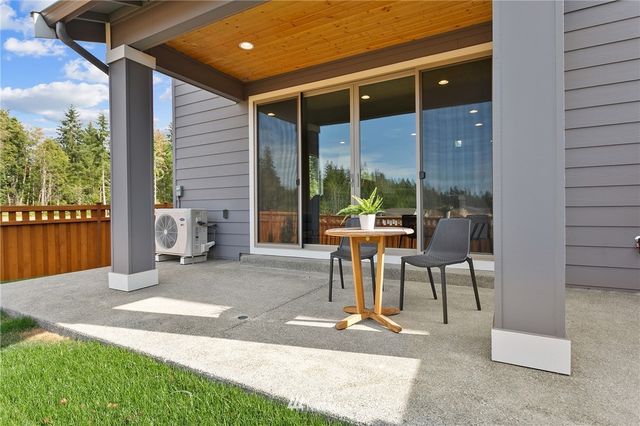 $600,000 | 12904 193rd Avenue East, Unit 236, Bonney Lake, WA 98391