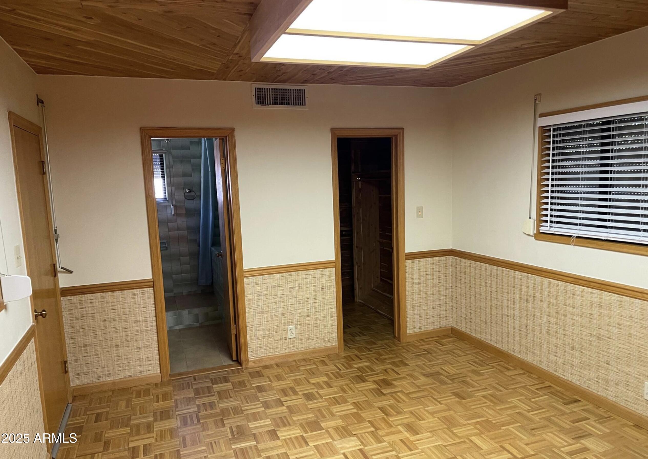 7529 North 8th Avenue Phoenix, AZ 85021 - Photo 20 of 25 Screenshot 2025-04-21 at 9.55.44 AM