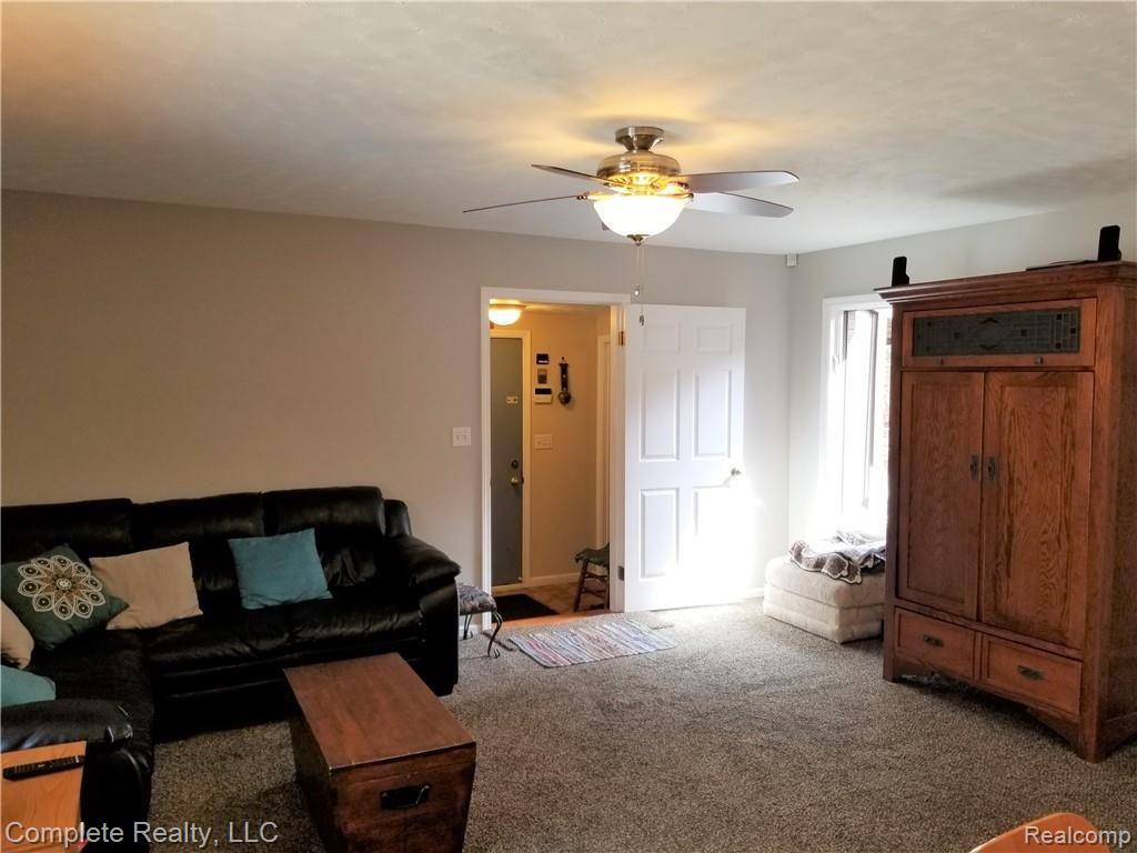 8356 West Frances Road Flushing, MI 48433 - Photo 19 of 78 20190327_150834.jpg