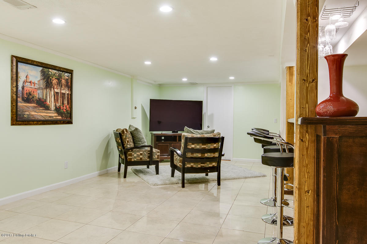 4901 Clarmar Road Jeffersontown, KY 40299 - Photo 26 of 42 4901 Clarmar Rd-26