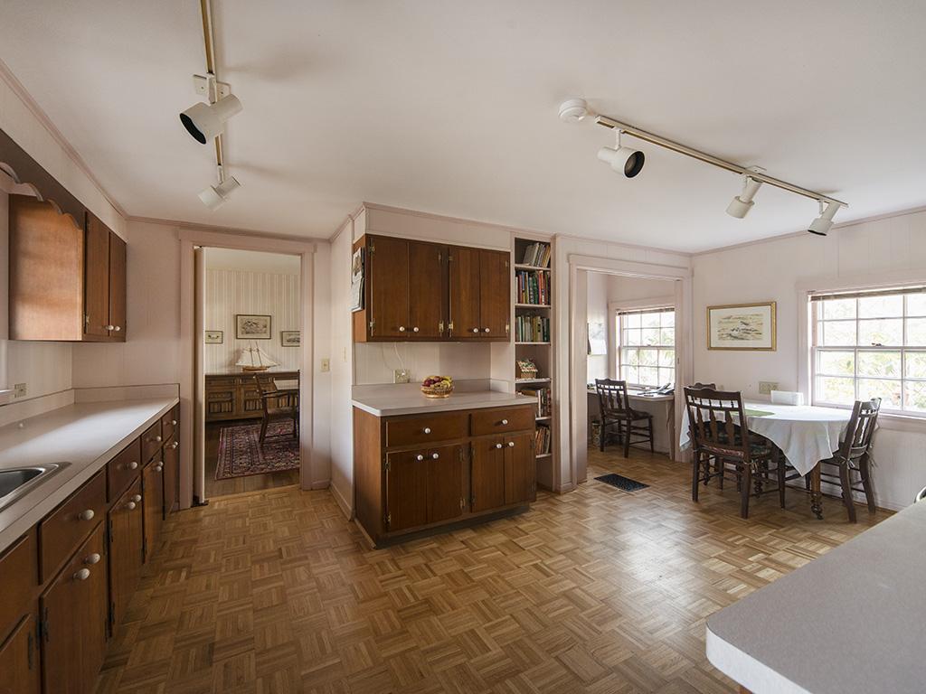 11 Sentry Hill Road York, ME 03909 - Photo 16 of 35