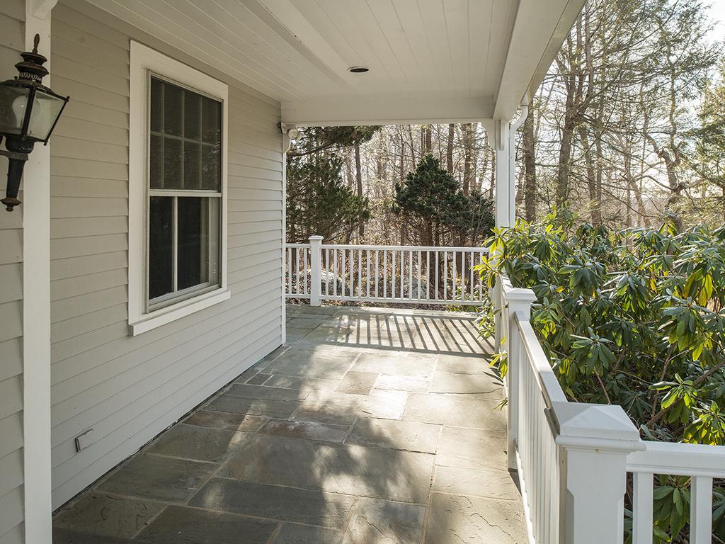 11 Sentry Hill Road York, ME 03909 - Photo 5 of 35