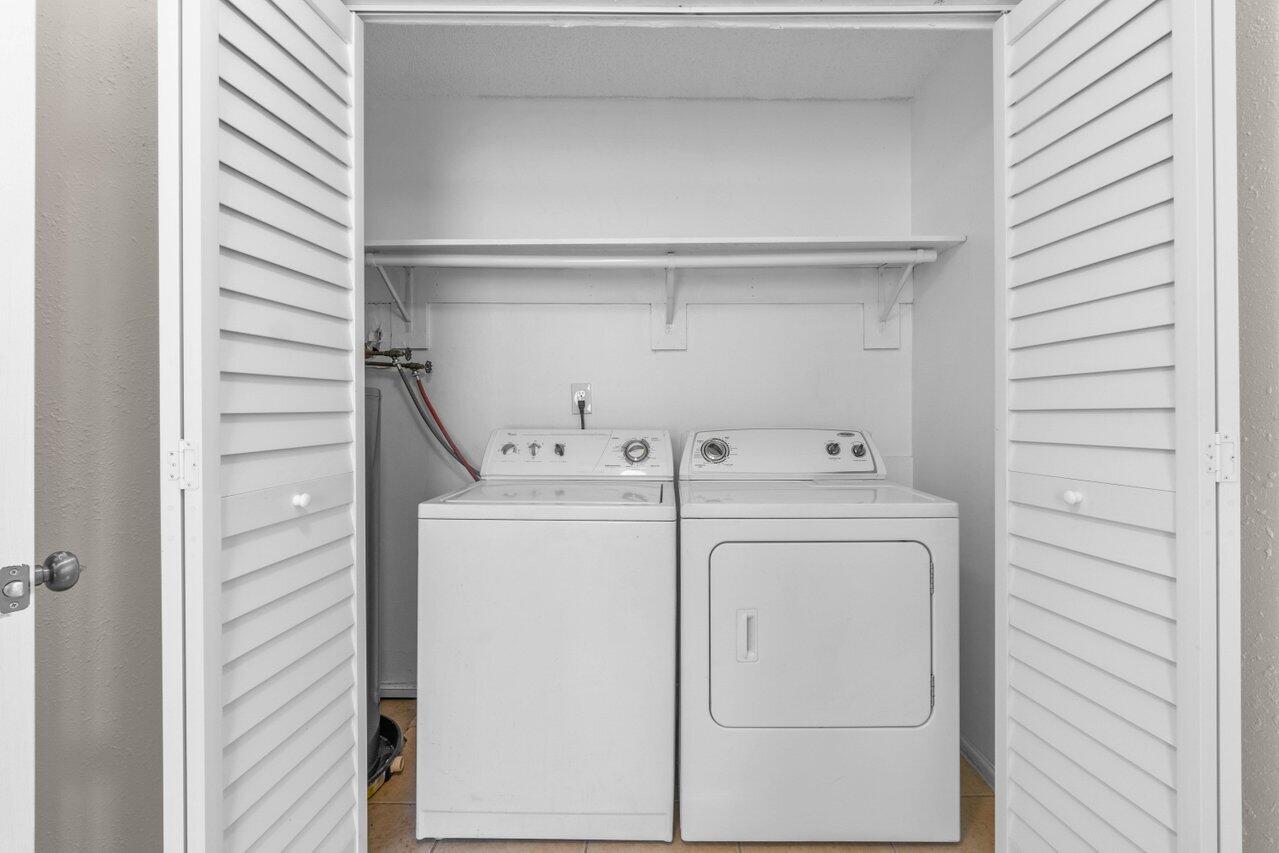 4915 Gulfstream Road Lake Worth, FL 33461 - Photo 17 of 20 017-4915GulfstreamRoad-LakeWorthBeach-FL