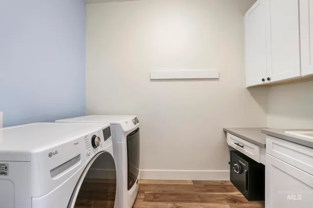 $498,000 | 270 North Lincoln Avenue, Oakley, ID 83346