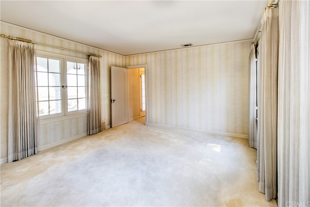 215 Grandview Drive Redlands, CA 92373 - Photo 17 of 69