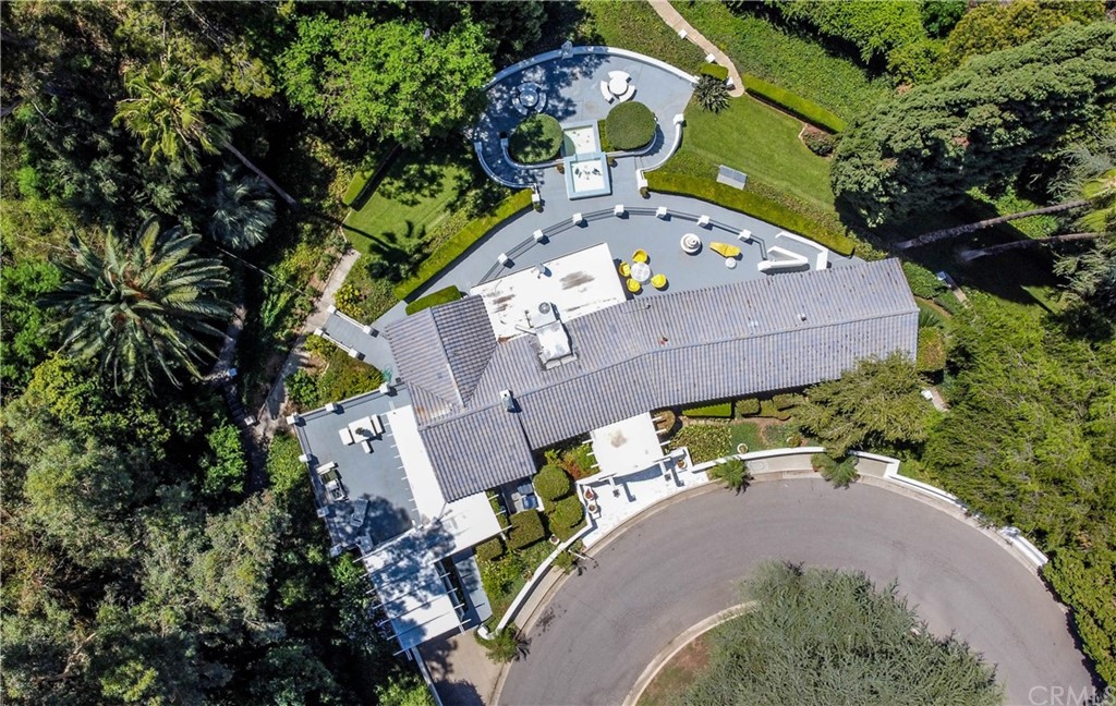 215 Grandview Drive Redlands, CA 92373 - Photo 6 of 69