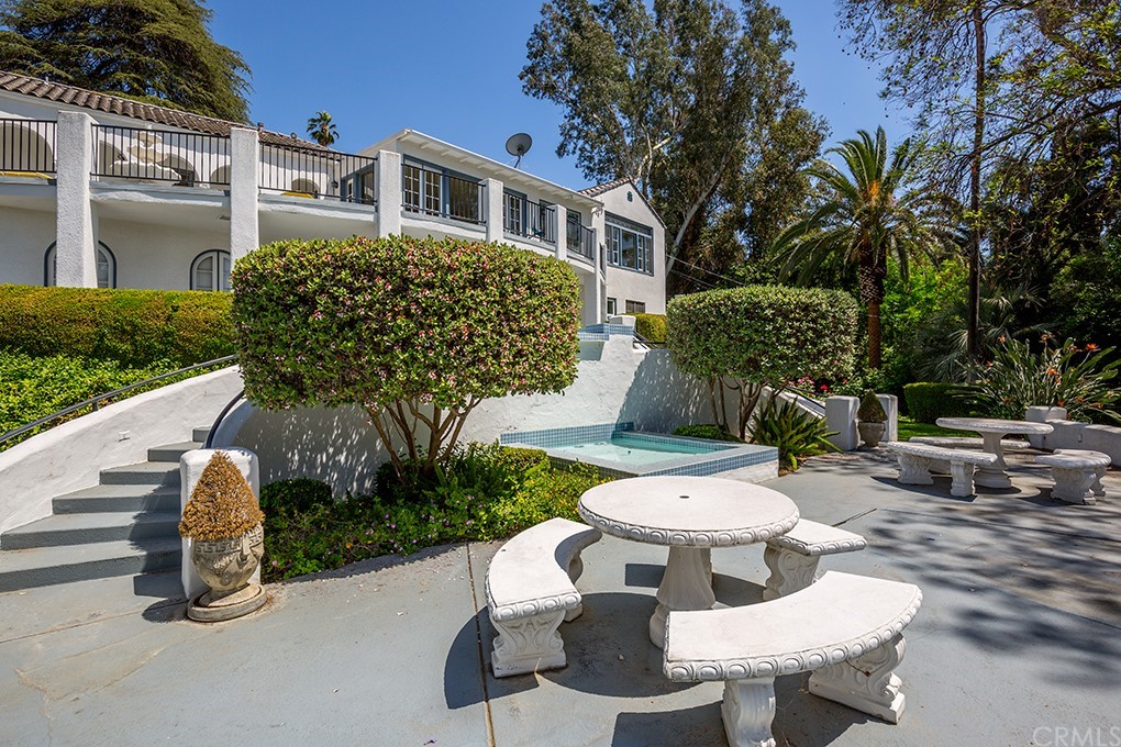 215 Grandview Drive Redlands, CA 92373 - Photo 57 of 69