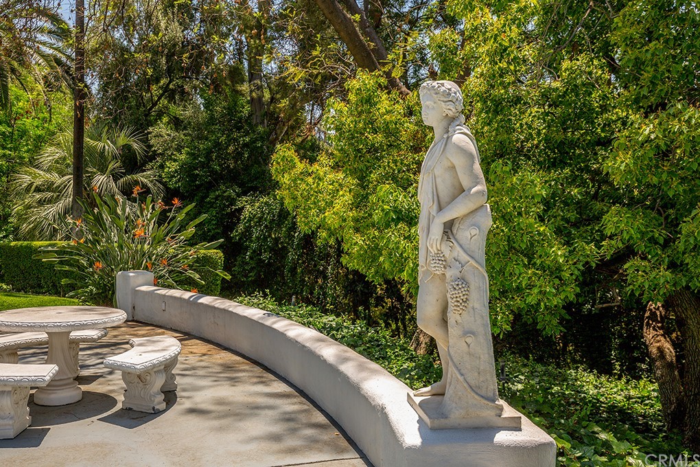 215 Grandview Drive Redlands, CA 92373 - Photo 59 of 69