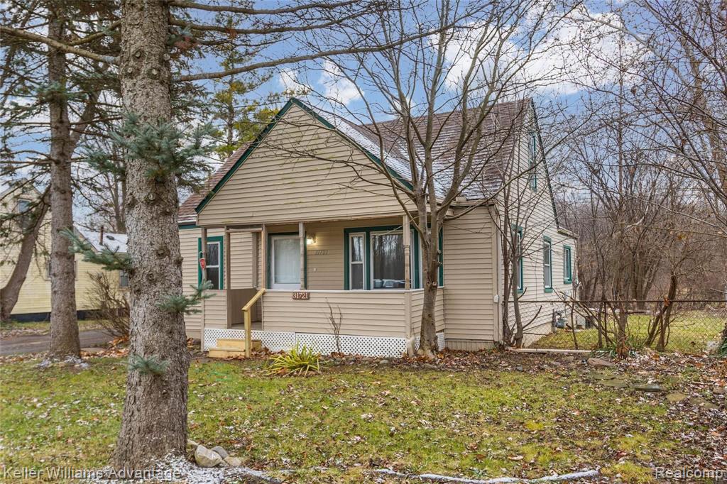 31721 Ecorse Road Romulus, MI 48174 - Photo 2 of 25