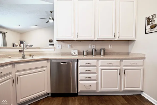 $339,900 | 1829 Wynnewood Lane, Avon, IN 46123