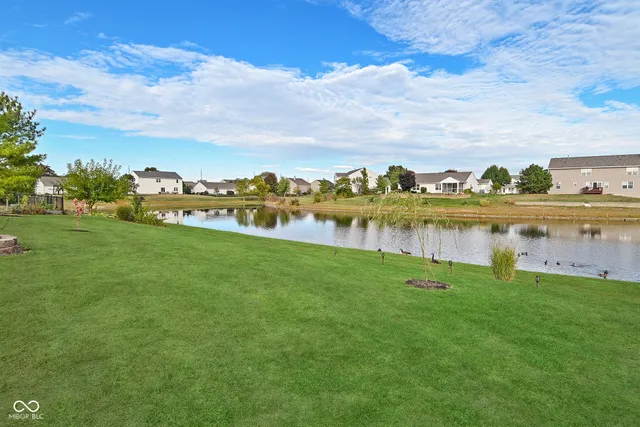 $339,900 | 1829 Wynnewood Lane, Avon, IN 46123