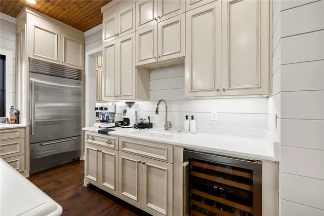 $2,750,000 | 168 Settlement Vlg Drive, Sunset, SC 29685