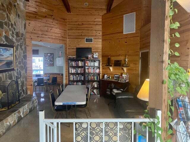 7950 Highway 78, Unit 7 Okeechobee, FL 34974 - Photo 8 of 10 a living room filled with furniture