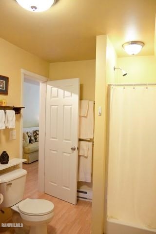 33 Galena Ridge Drive Stockton, IL 61085 - Photo 12 of 23 a bathroom with a toilet a sink and shower