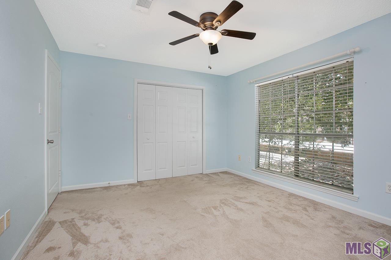 64 Higgins Court Baton Rouge, LA 70808 - Photo 10 of 20 BACK BEDROOM