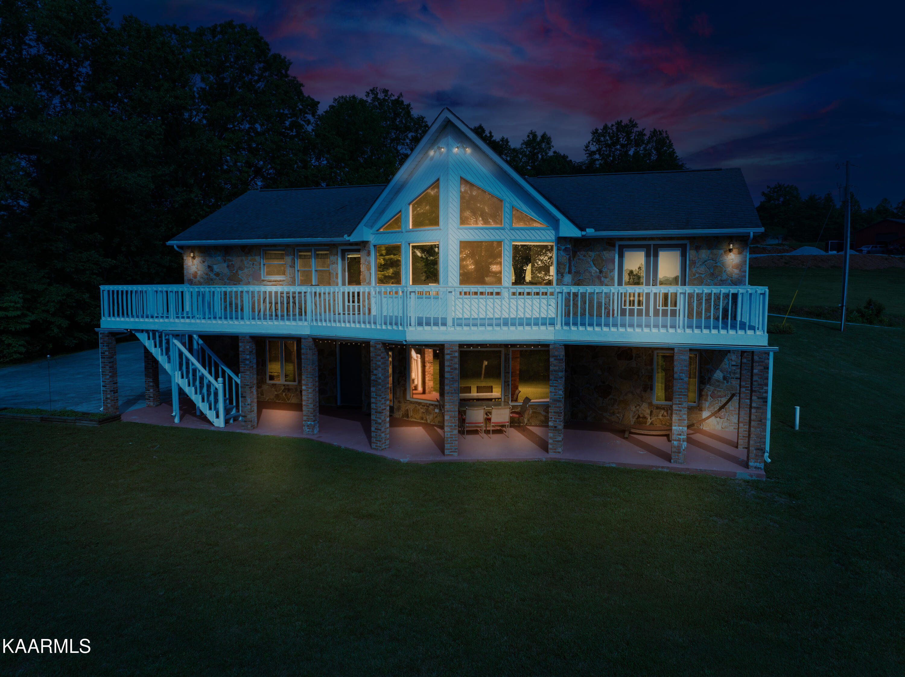 419 Mariner Point Road La Follette, TN 37766 - Photo 35 of 37 419MarinerPointRd-52VirtualDusk