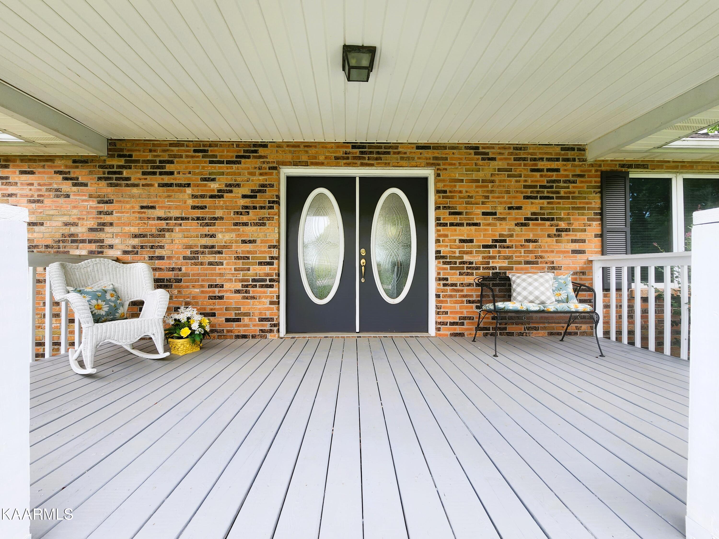 419 Mariner Point Road La Follette, TN 37766 - Photo 8 of 37 Front Porch
