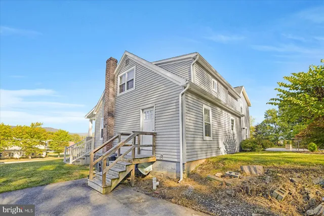 $289,000 | 1006 Clay Avenue, Tyrone, PA 16686