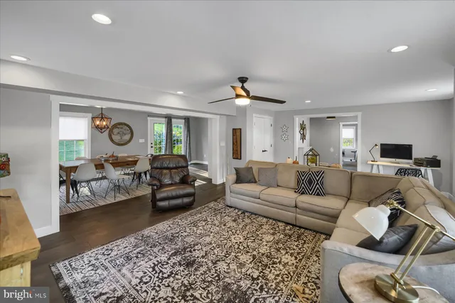 $289,000 | 1006 Clay Avenue, Tyrone, PA 16686