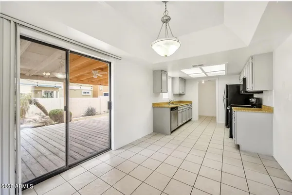 $2,500 | 2848 East Brown Road, Unit 52, Mesa, AZ 85213