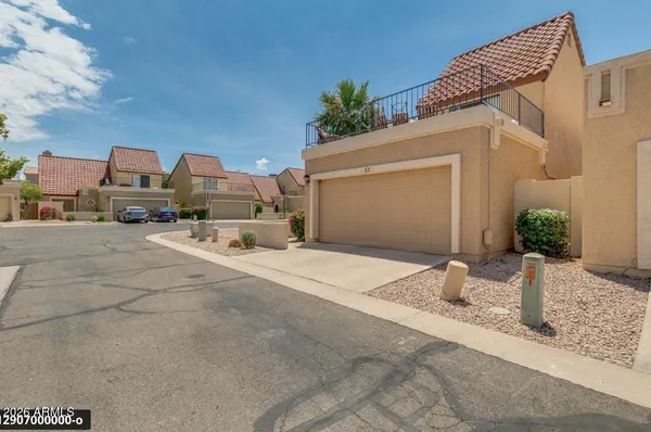 $2,500 | 2848 East Brown Road, Unit 52, Mesa, AZ 85213
