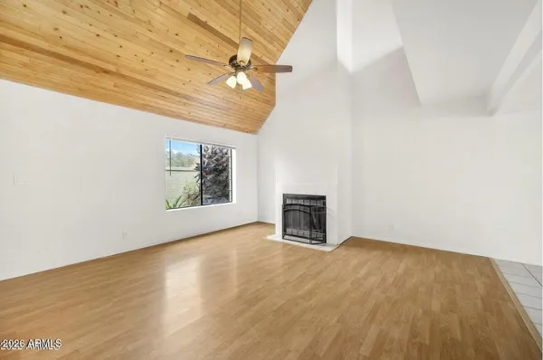 $2,500 | 2848 East Brown Road, Unit 52, Mesa, AZ 85213