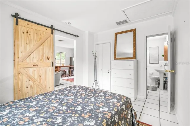 $1,500 | 3901 Iroquois Avenue, Sarasota, FL 34234