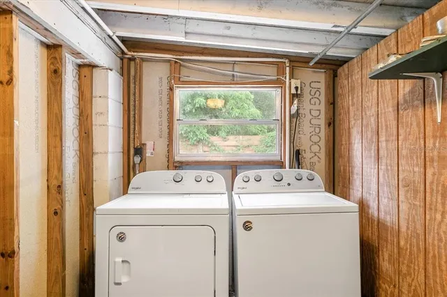 $1,500 | 3901 Iroquois Avenue, Sarasota, FL 34234