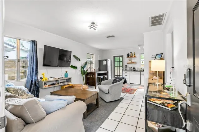 $1,500 | 3901 Iroquois Avenue, Sarasota, FL 34234