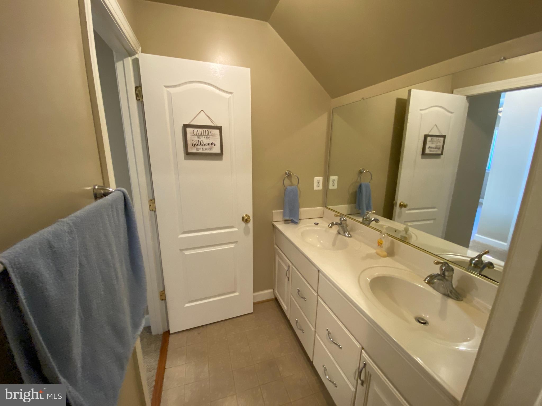 30390 Catharpin Road Locust Grove, VA 22508 - Photo 39 of 42 Gallery Image 39