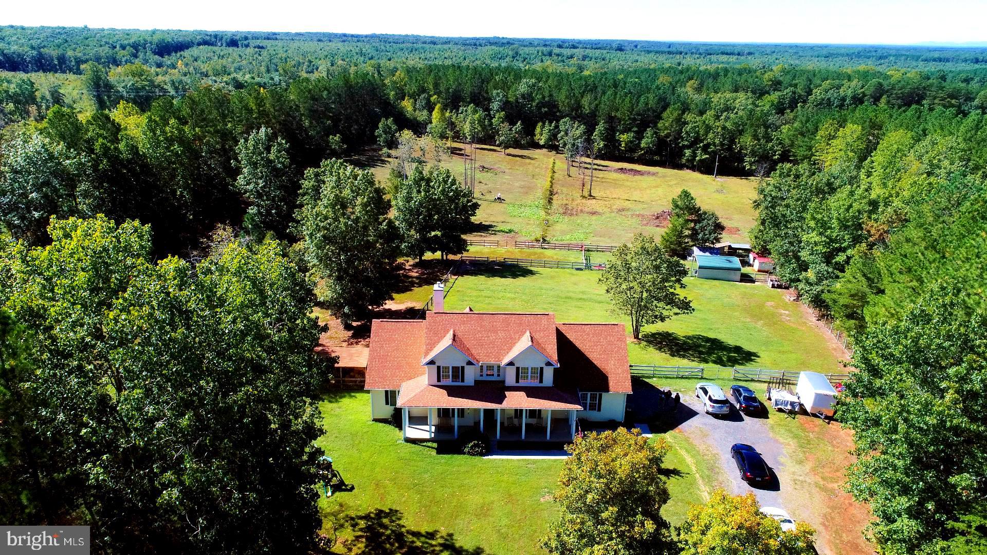 30390 Catharpin Road Locust Grove, VA 22508 - Photo 6 of 42 Gallery Image 6