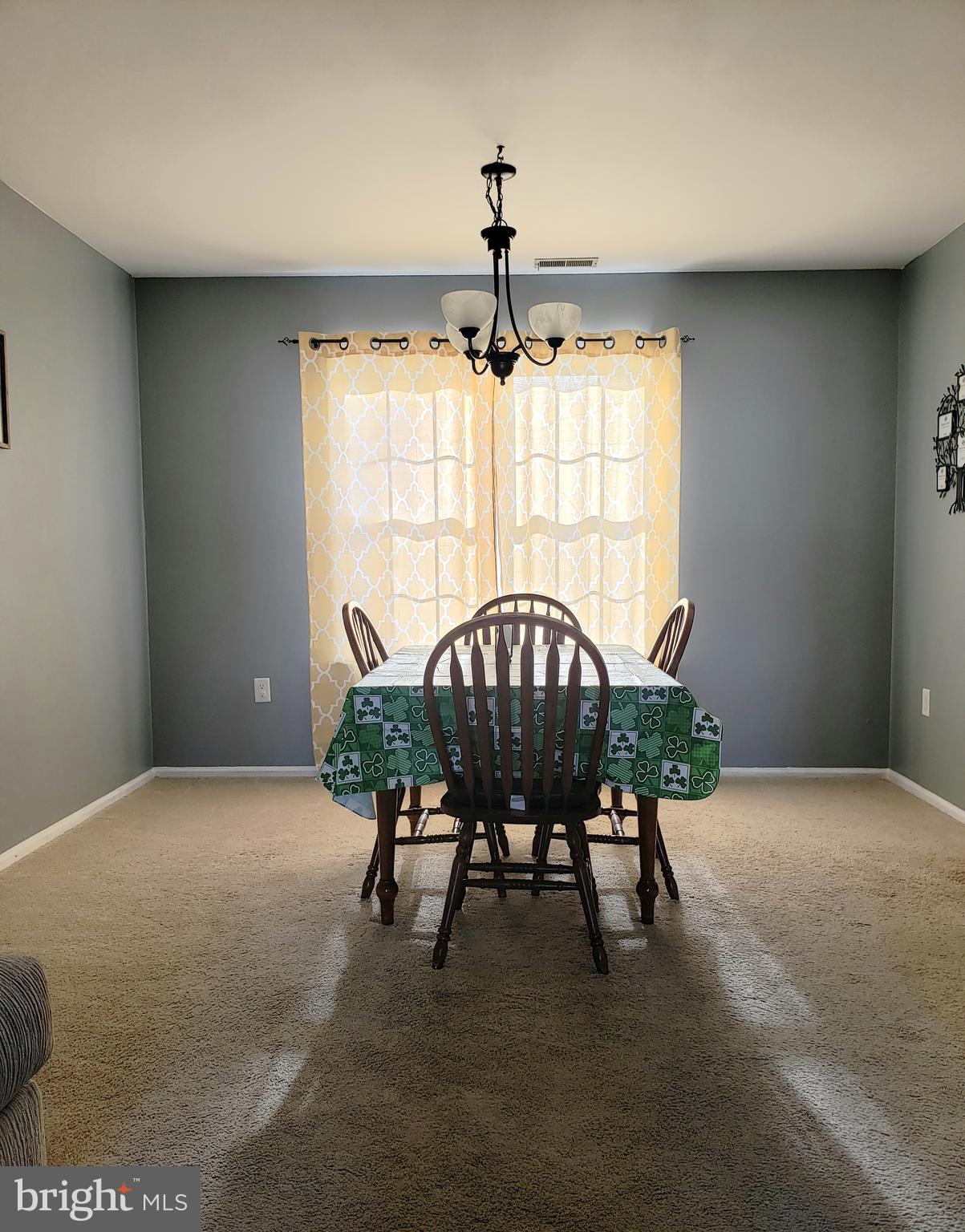 5461 Pond Road Harrisburg, PA 17111 - Photo 7 of 22 Dining Room
