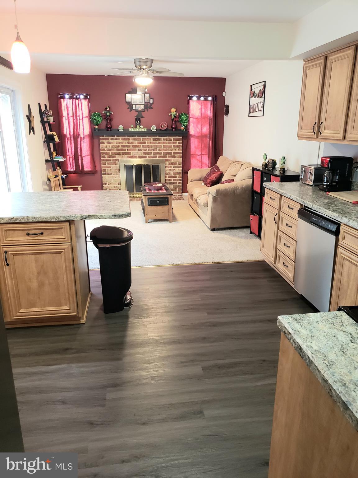 5461 Pond Road Harrisburg, PA 17111 - Photo 10 of 22 Kitchen