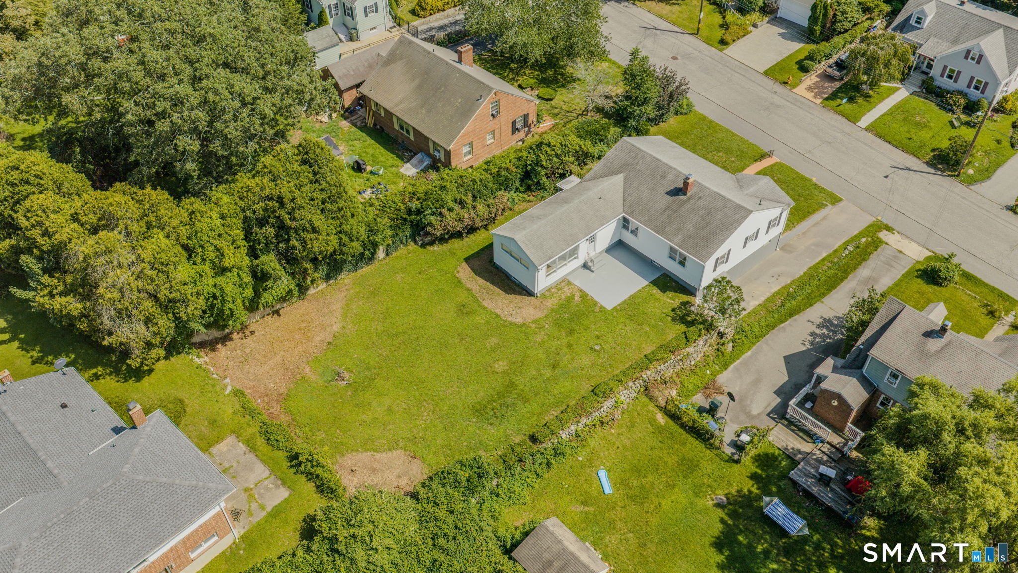 45 Mansfield Road New London, CT 06320 - Photo 9 of 36 Gallery Image 9