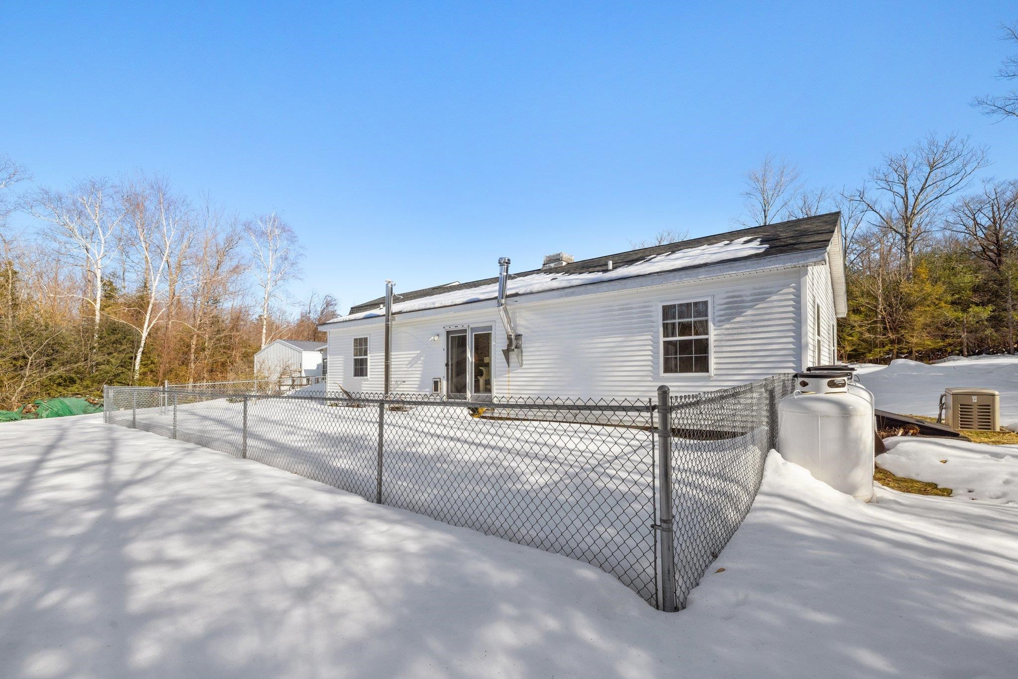 46 Dame Road Tuftonboro, NH 03816 - Photo 4 of 39 Gallery Image 4
