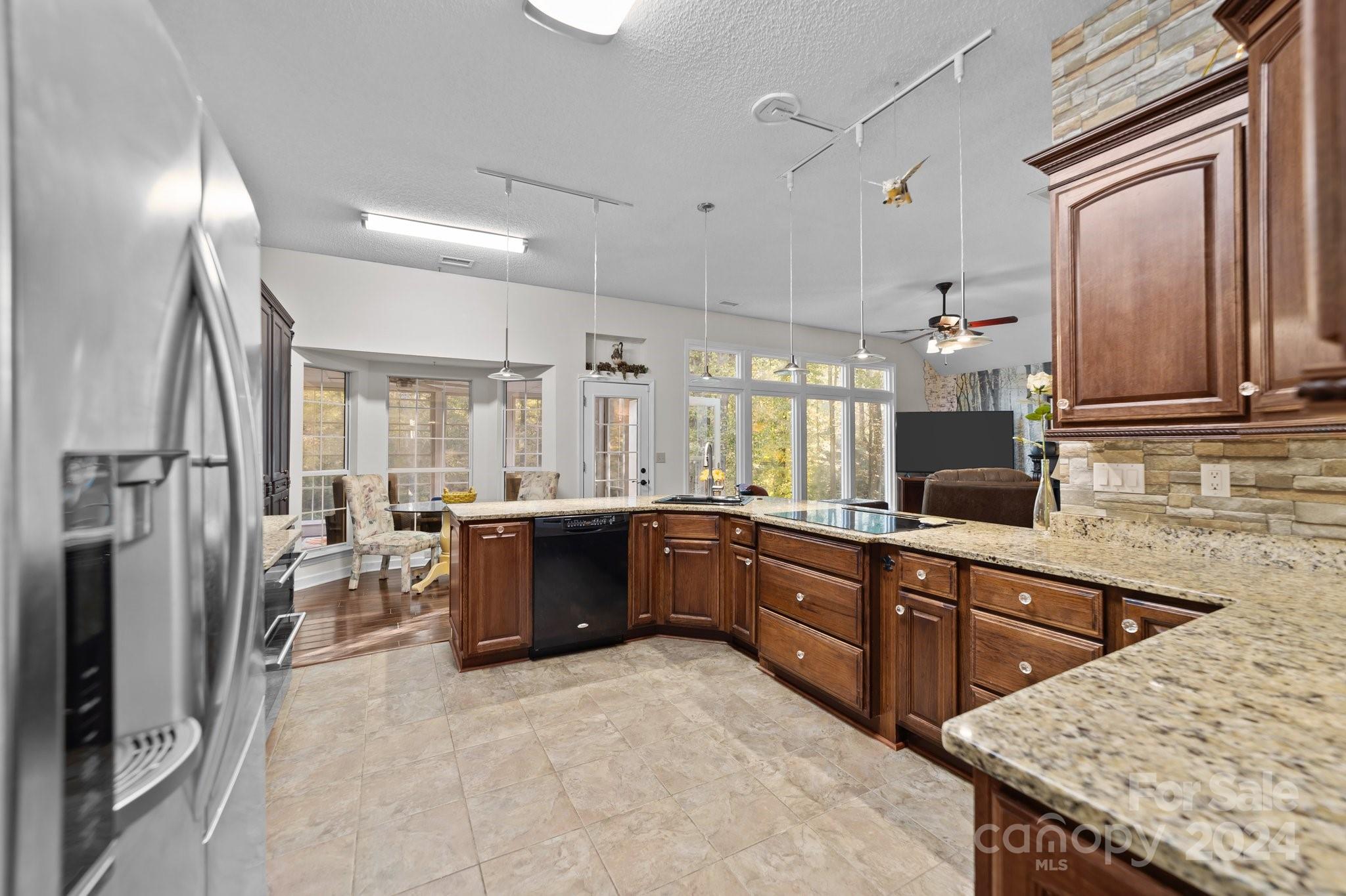 372 Reed Creek Road Mooresville, NC 28117 - Photo 16 of 38 Gallery Image 16