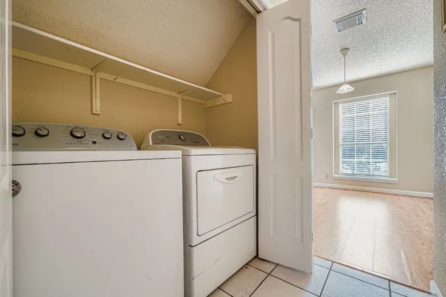 $2,550 | 2812 Little Elm Trail, Cedar Park, TX 78613